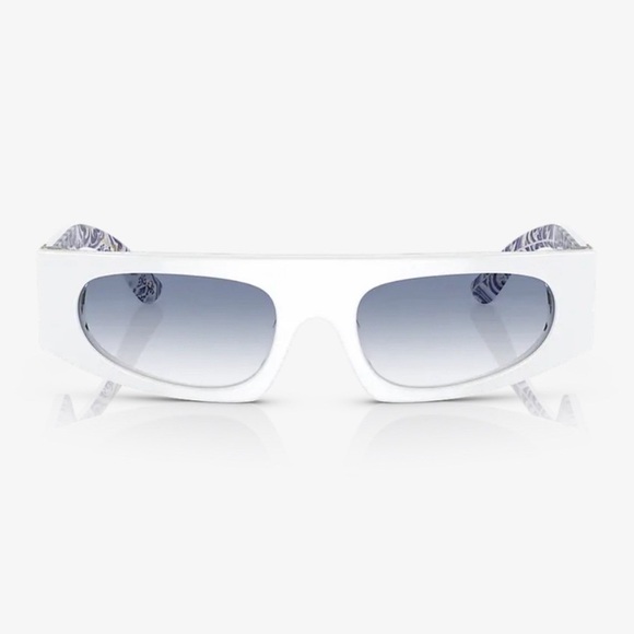 NEW Dolce & Gabbana White Blue Maiolica Italian Tile Designer Sunglasses & Box